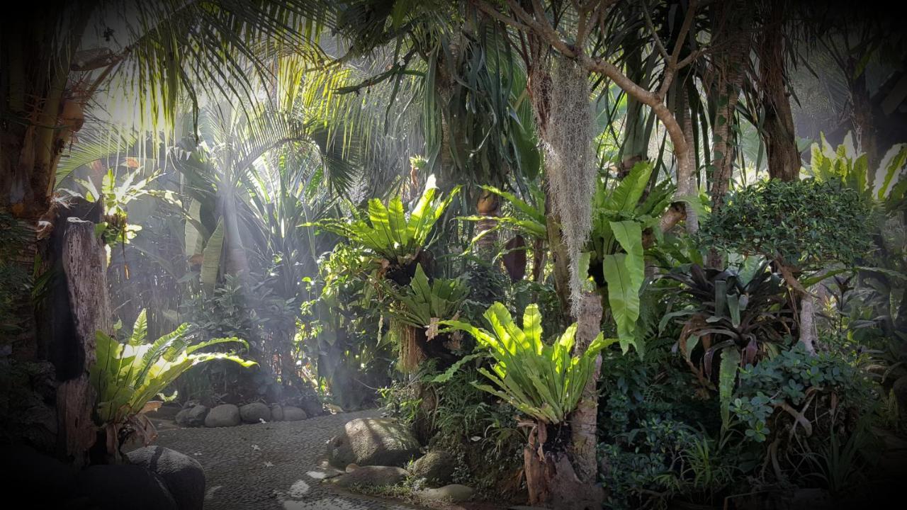 Апартаменты Segara Urip Negara  Экстерьер фото